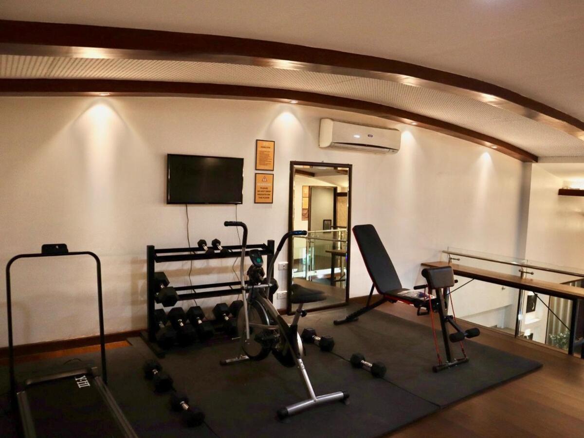 Apartment Stylish Luxury Penthouse With 3br, Wifi, Gym, Across Malls Mandaue City