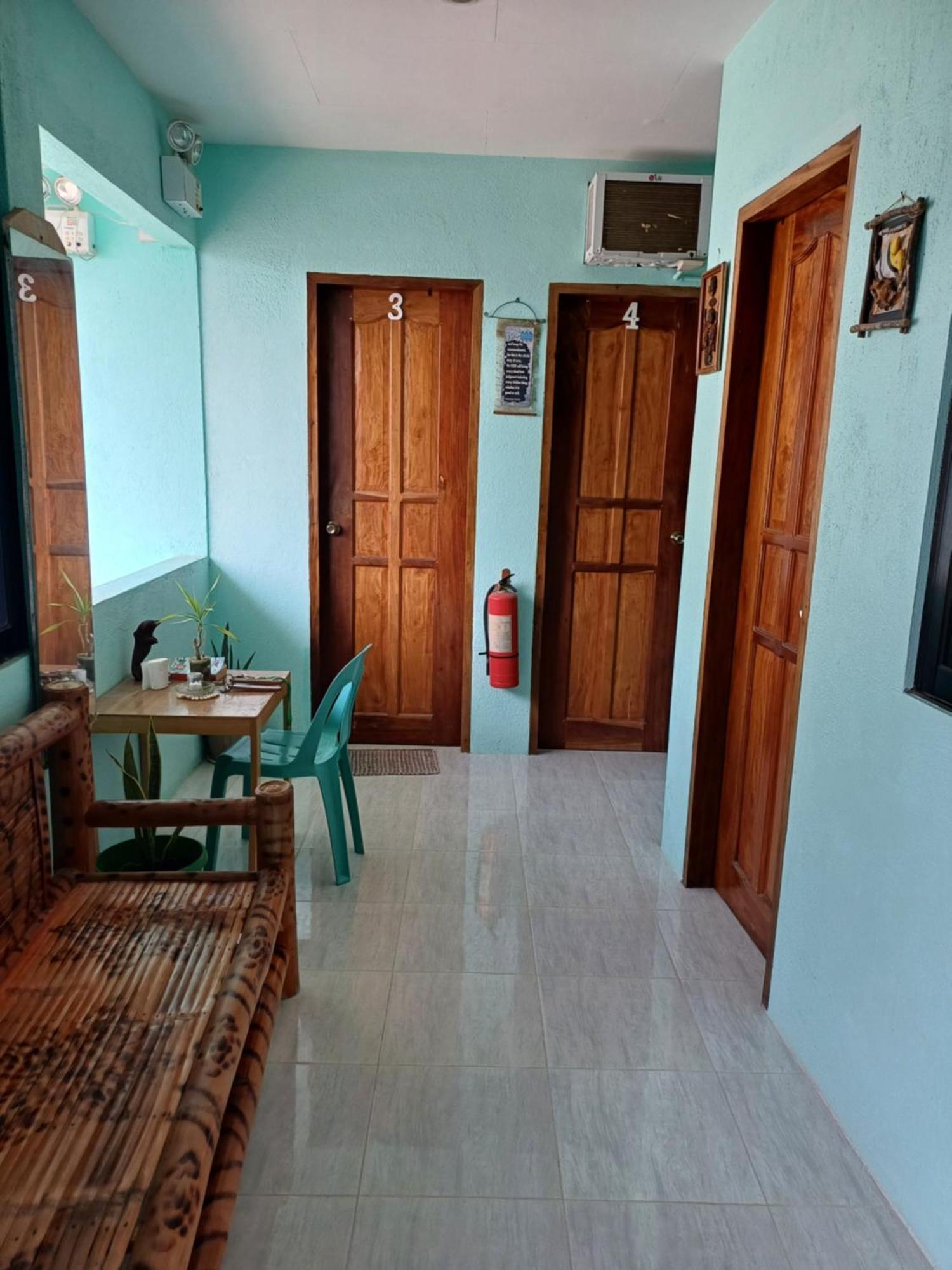 Homestay Arm Souvenir Shop&lodge