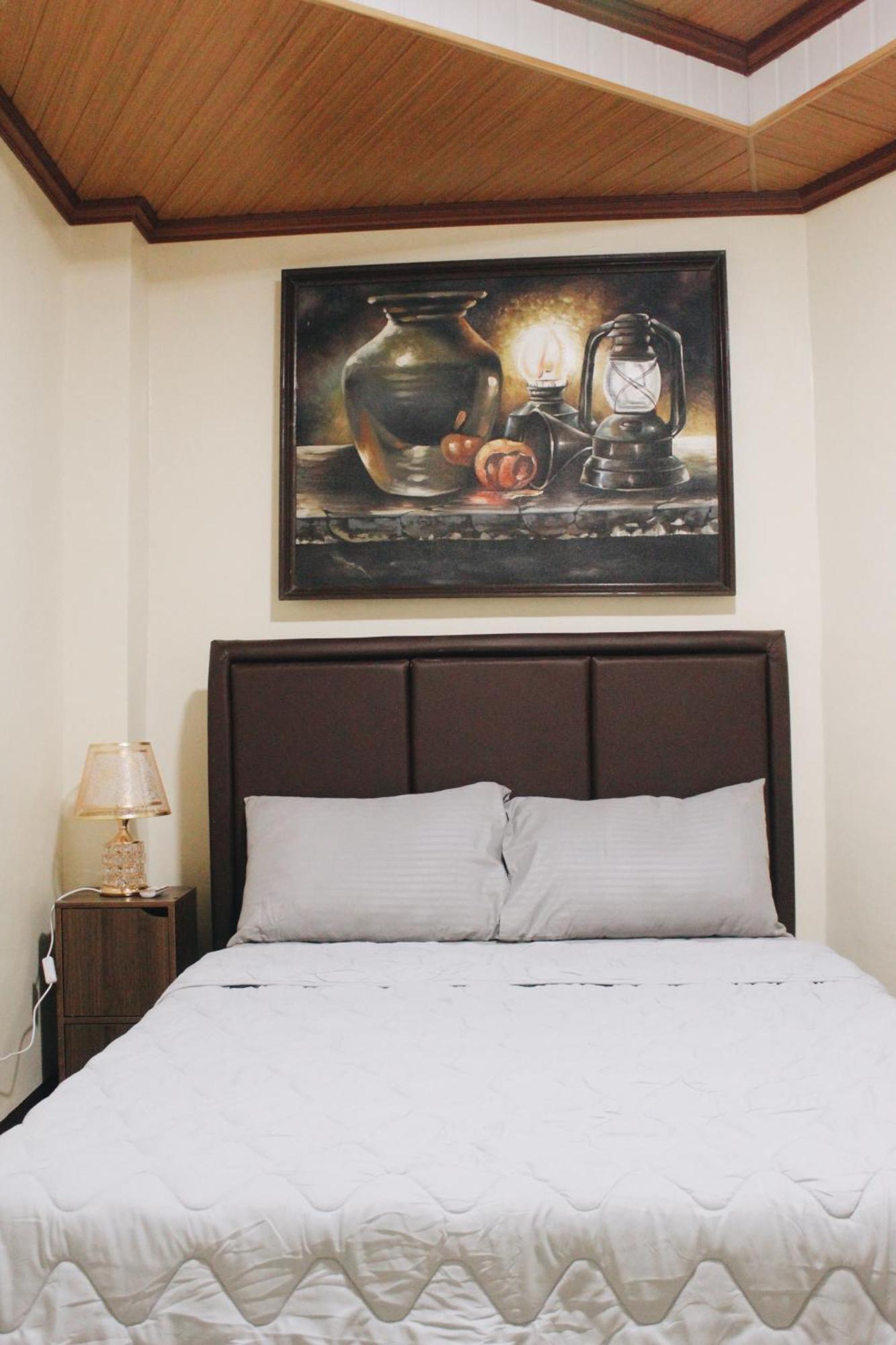Fast Wi-fi, Near Beaches & Cozy Affordable *