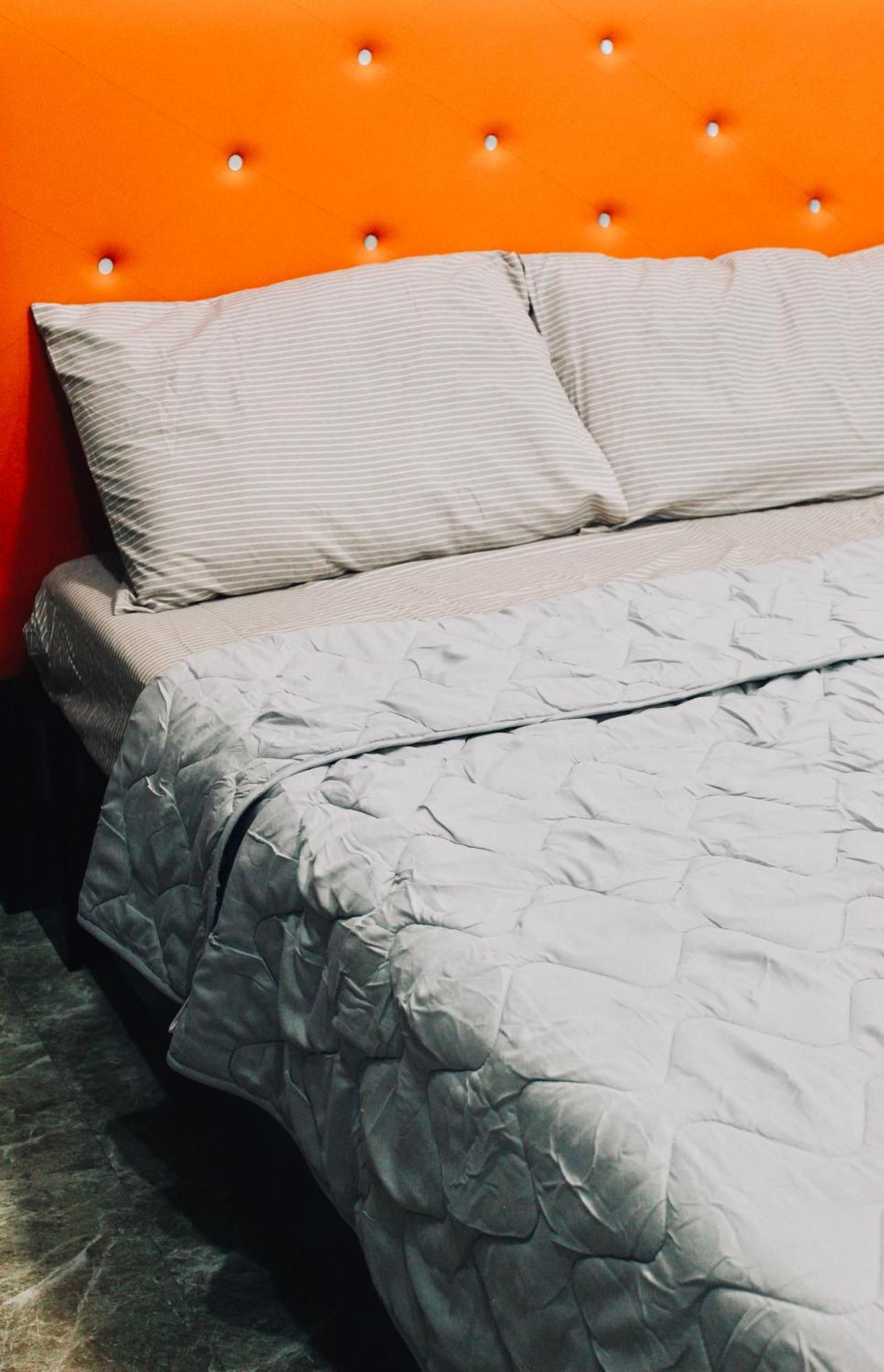 Fast Wi-fi, Near Beaches & Cozy Affordable Aparthotel Lapu-Lapu City