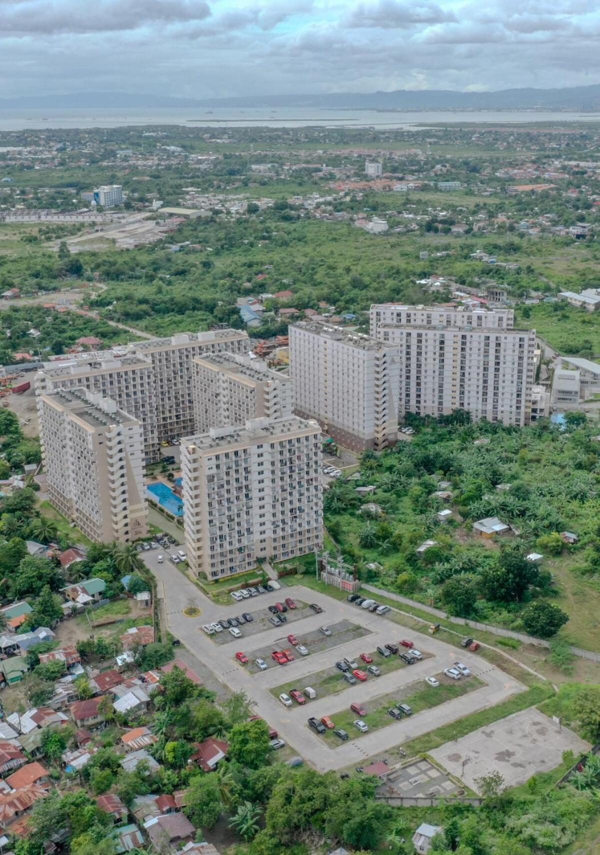 Near Mactan Airport Apartment *