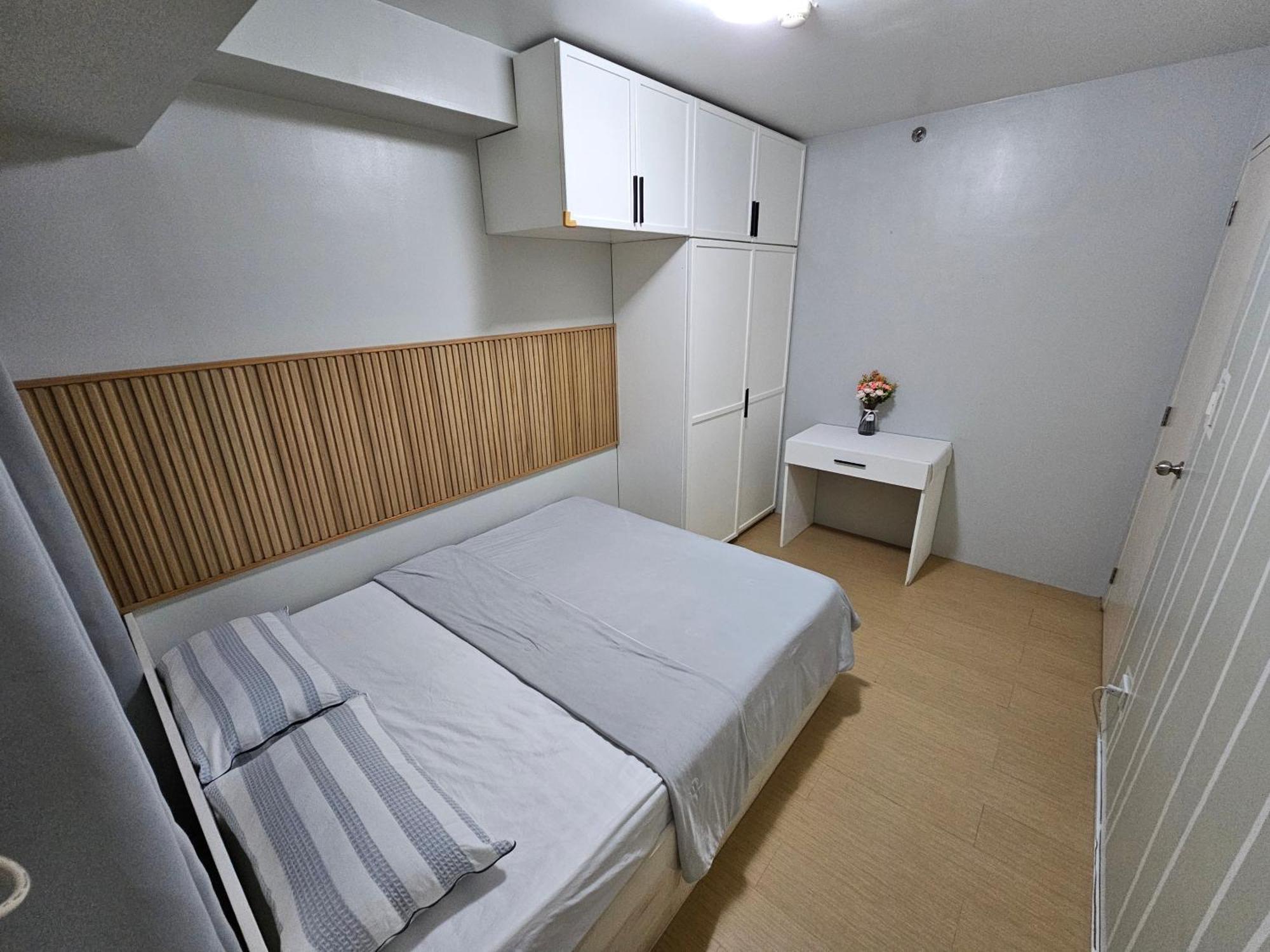 Apartment 11th-floor 1br It Park Unit-walk To Ayala-sugbo Cebu