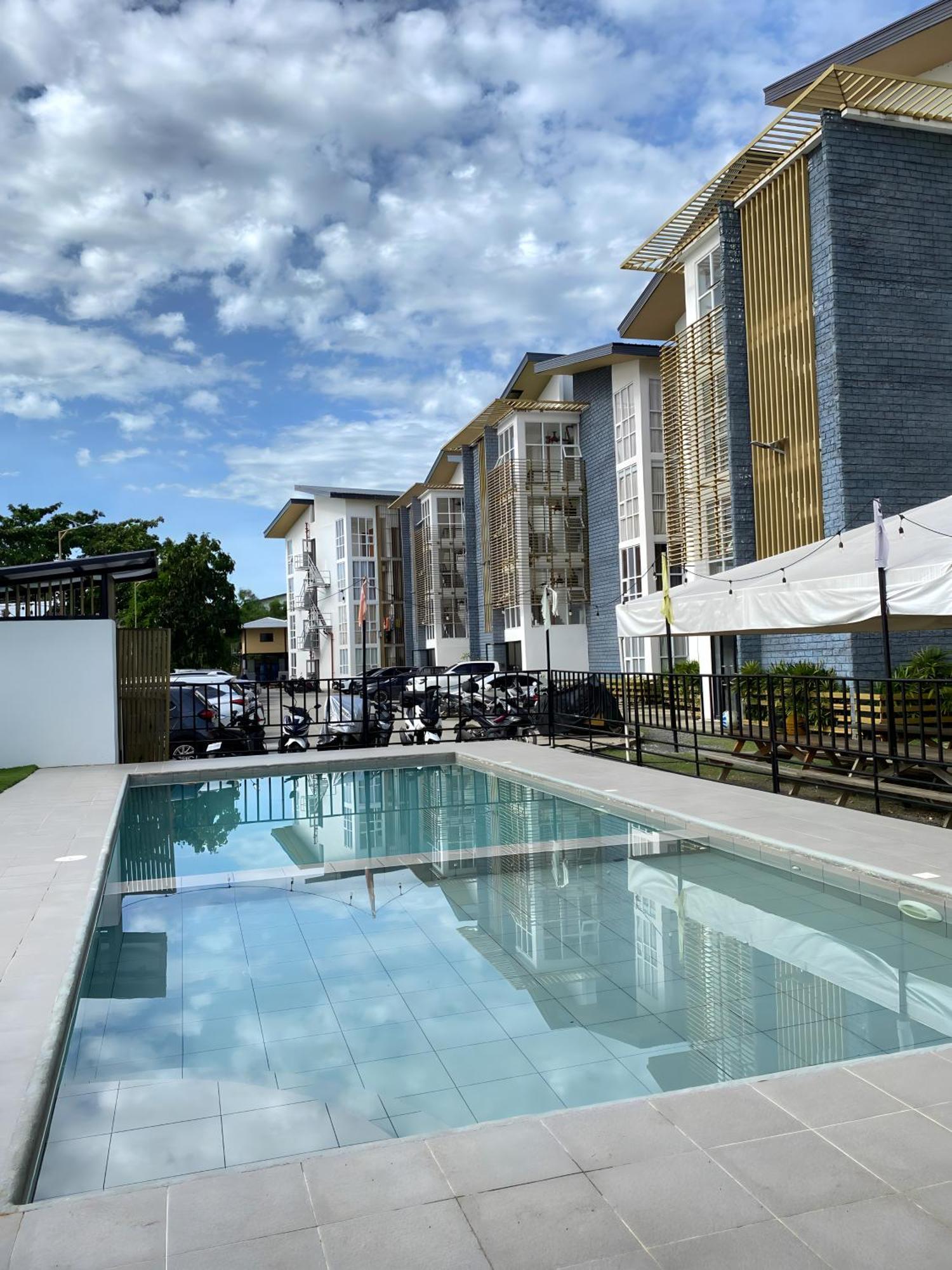 Apartment Cozy Near Mactan Airport - Free Wifi! *