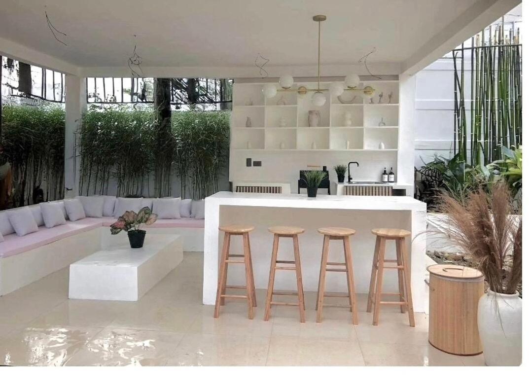 New Exclusive Luxury Pool Villaa *