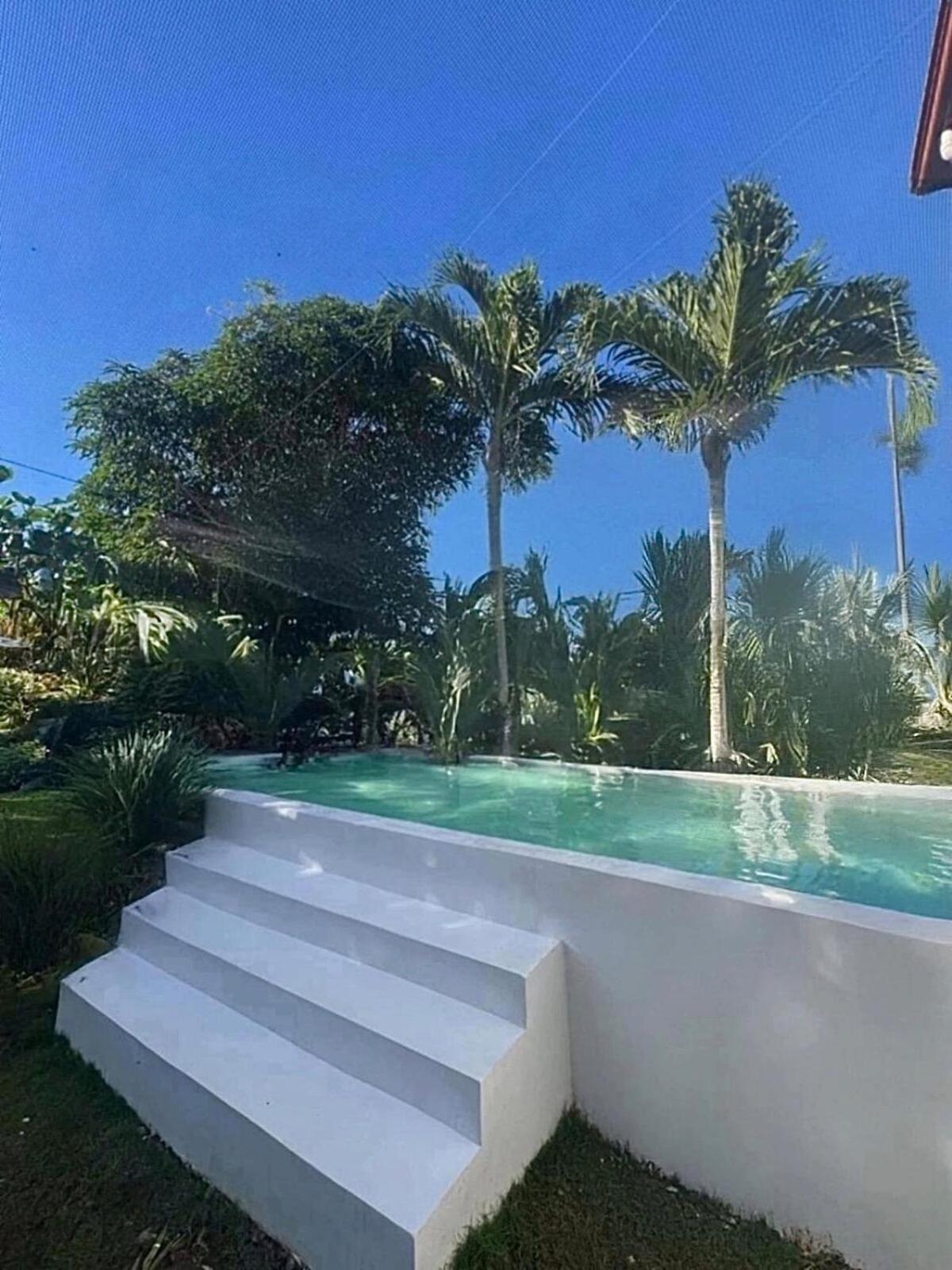 New Exclusive Luxury Pool Villaa