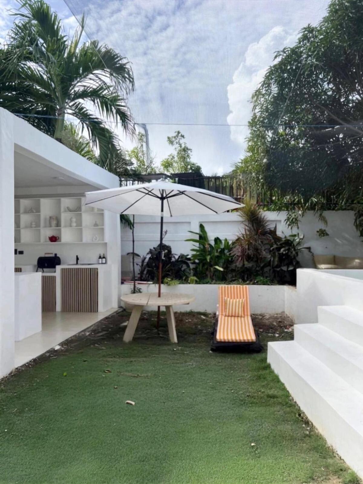 Bahay bakasyunan New Exclusive Luxury Pool Villaa Lapu-Lapu City