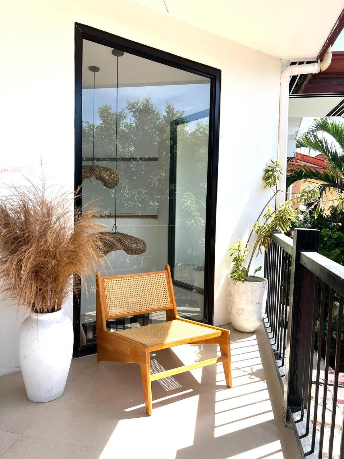 New Exclusive Luxury Pool Villaa Lapu-Lapu City