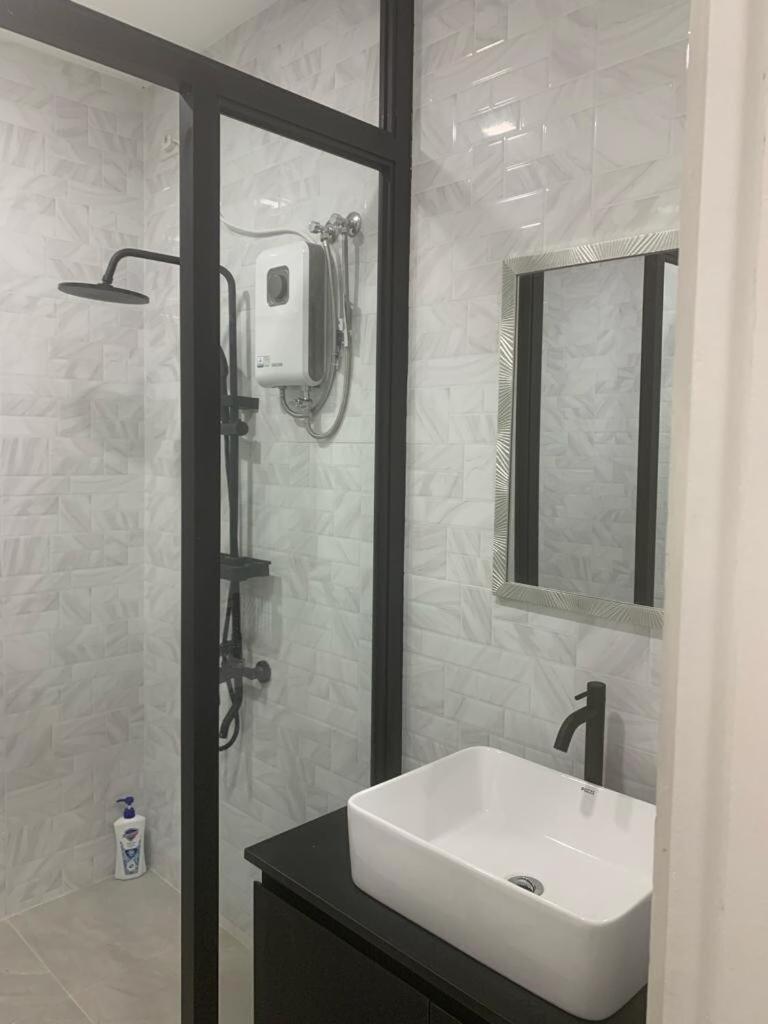 Apartment Wanderluxe Loft - 2 Bedroom Lapu-Lapu City
