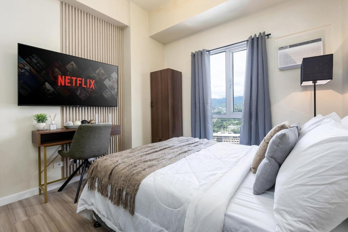 Furnished In It Park With Wifi, Netflix And Pool Access