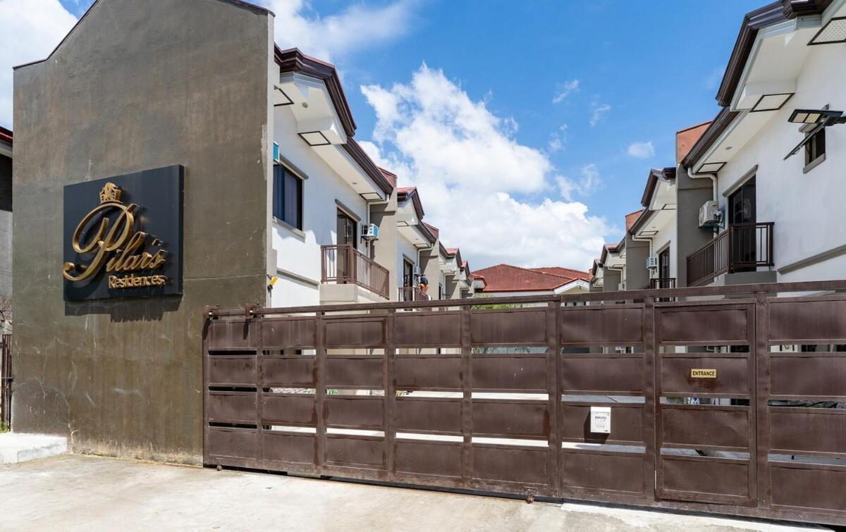 Entire Furnished 3br House In With Parking And Washer Cebu