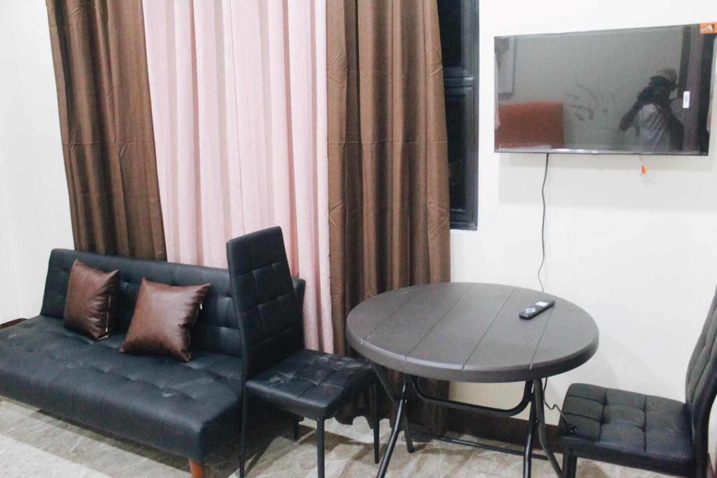 Fast Wi-fi, Near Beaches & Cozy Affordable