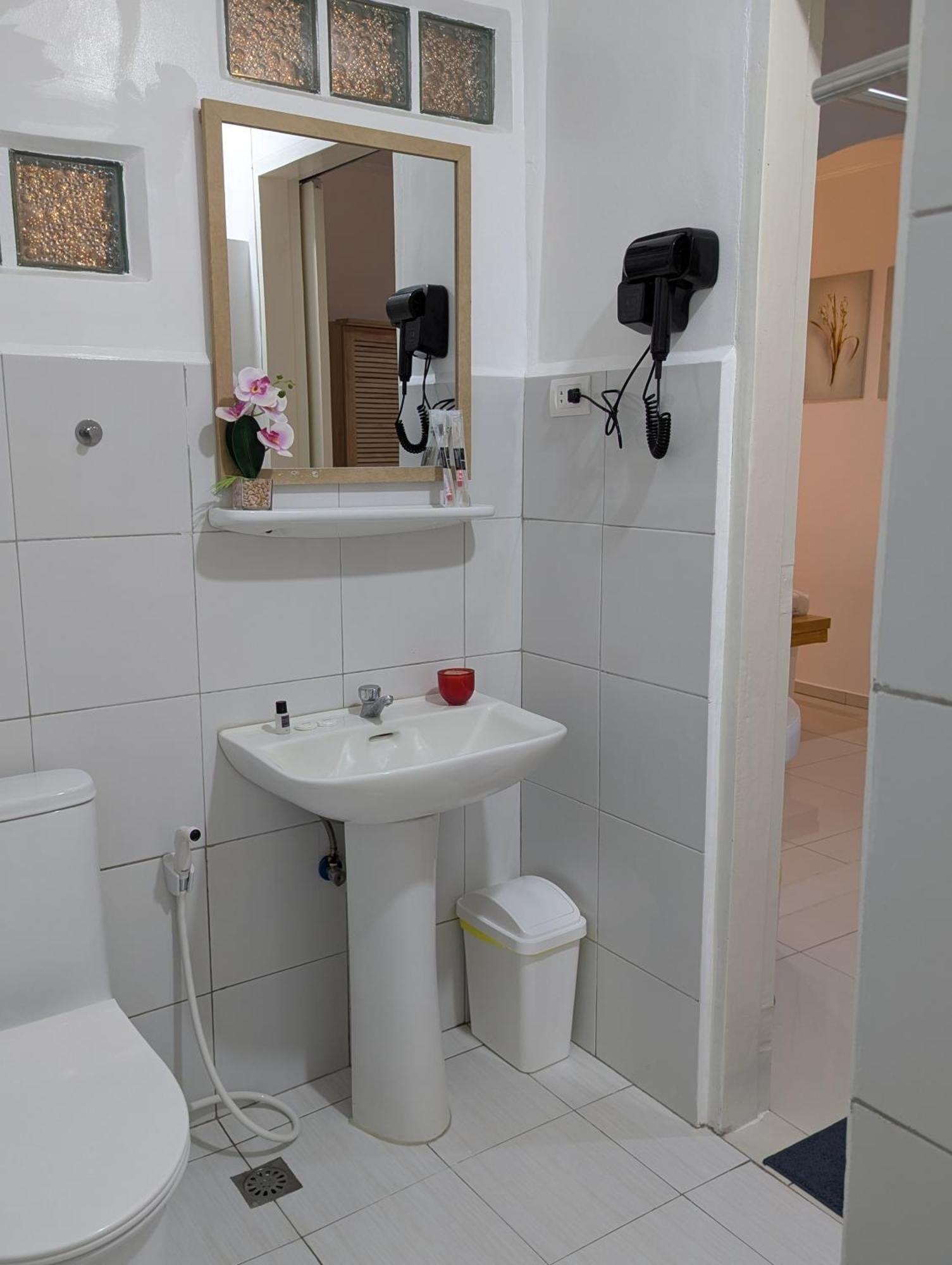 Astillo's Guest house 3*