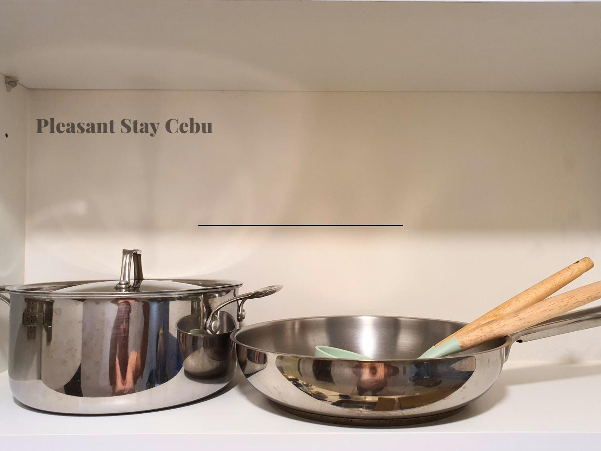 Apartment 38th Park Ave In It Park New Pool Gym Smart Tv Fast Wifi Near Malls Restaurants