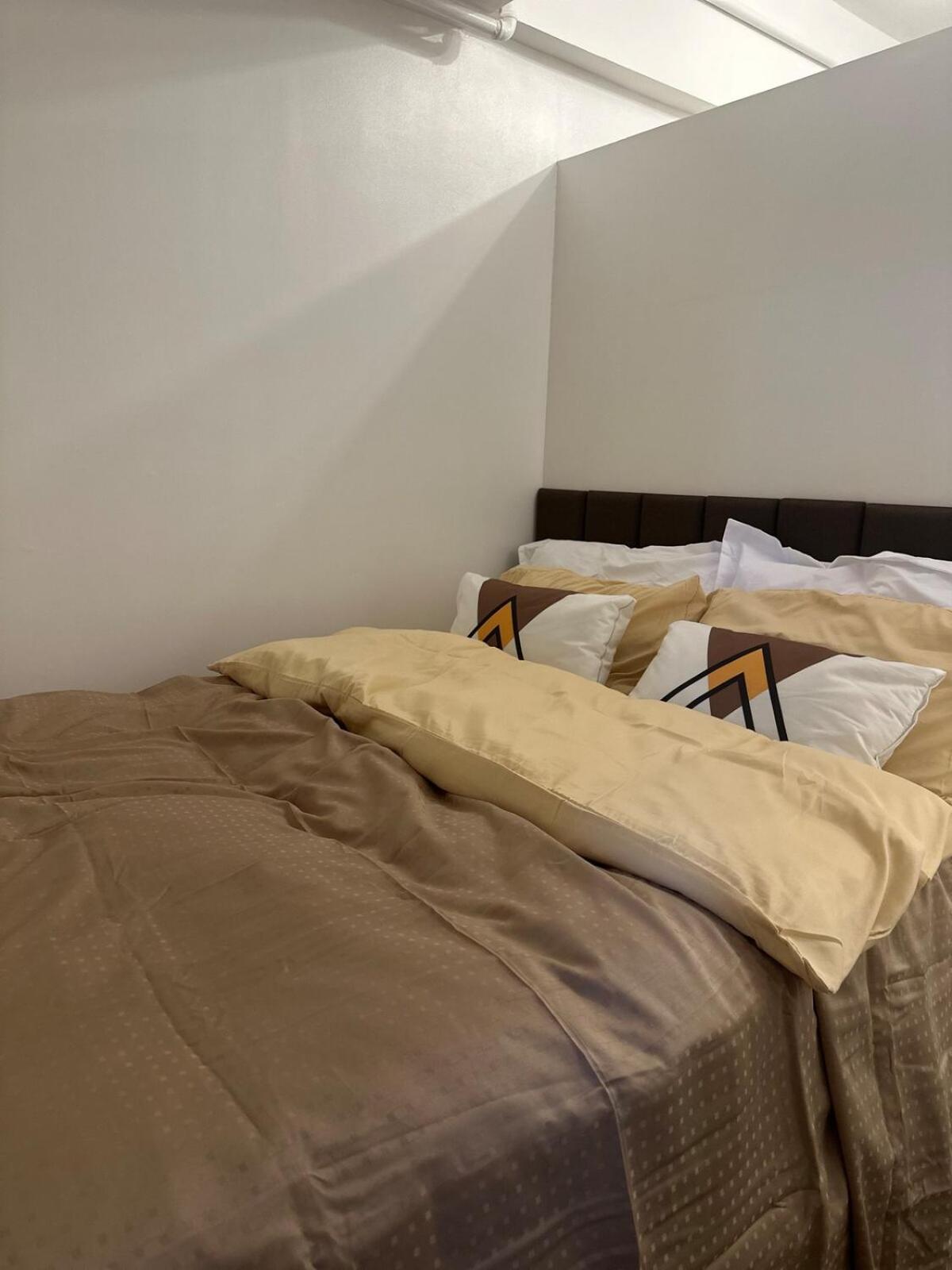 Apartment Bloq Residences Sikatuna 2 Unit 1616