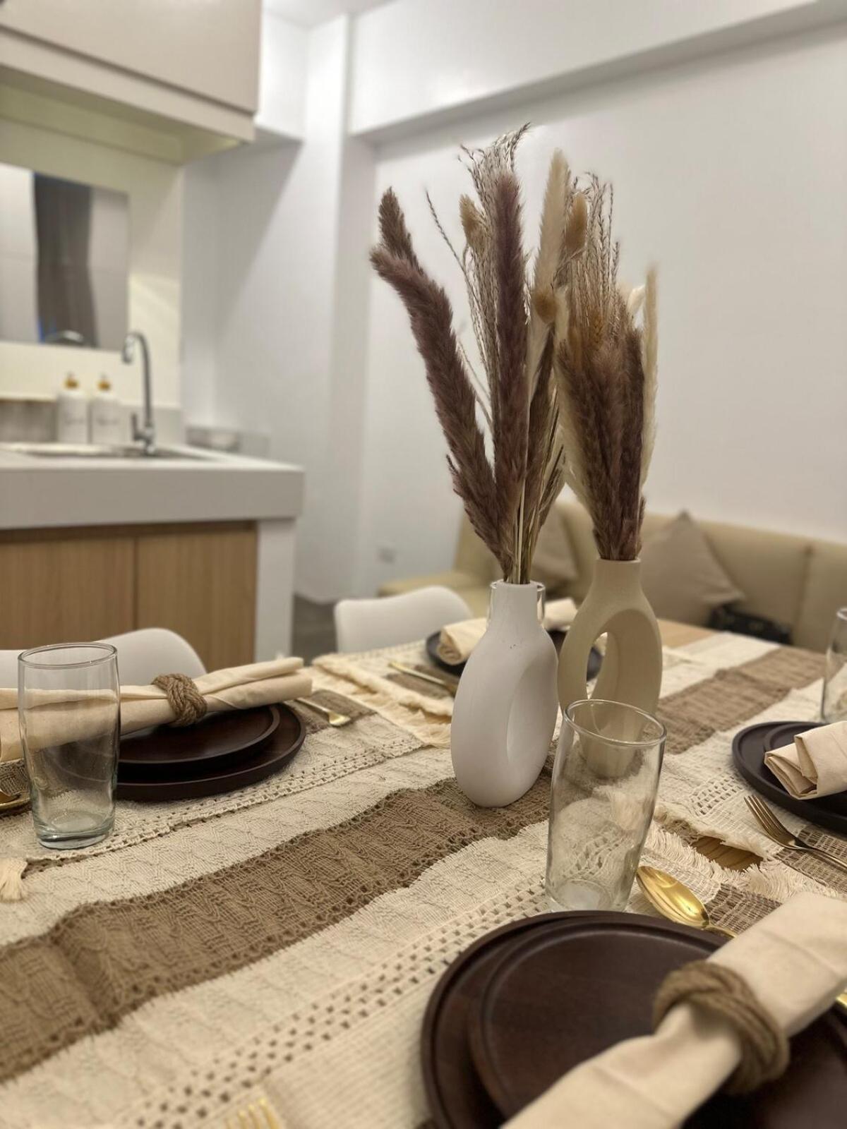 Bloq Residences Sikatuna 2 Unit 1616 Apartment *