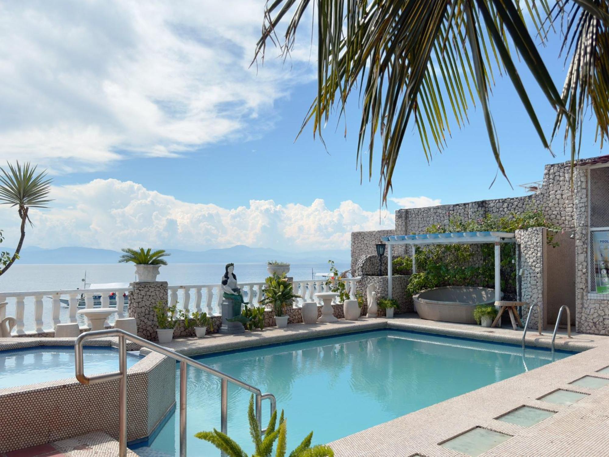 Sunset Hotel 3*