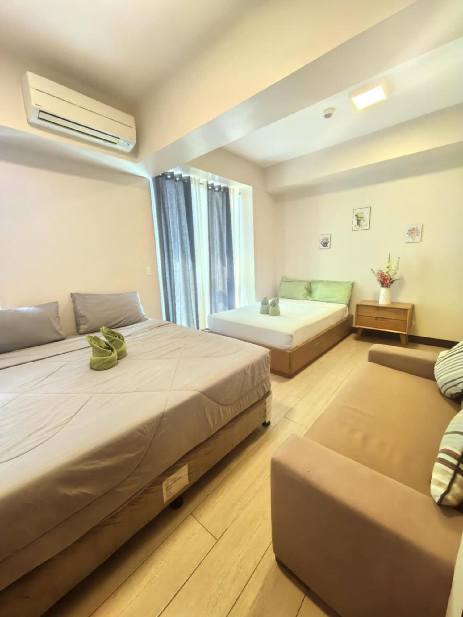 Mactan Newtown Staycation Apartment Lapu-Lapu City