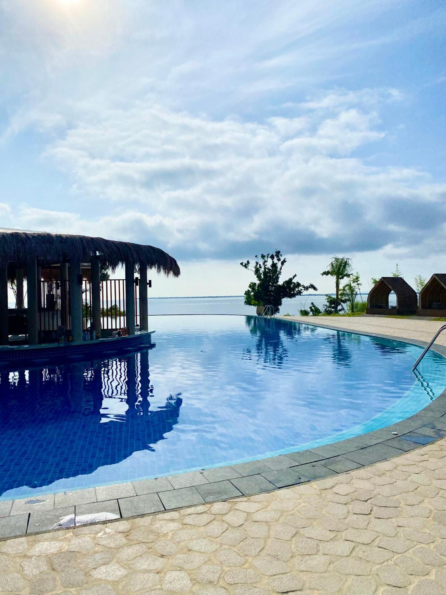Apartment Mactan Newtown Staycation