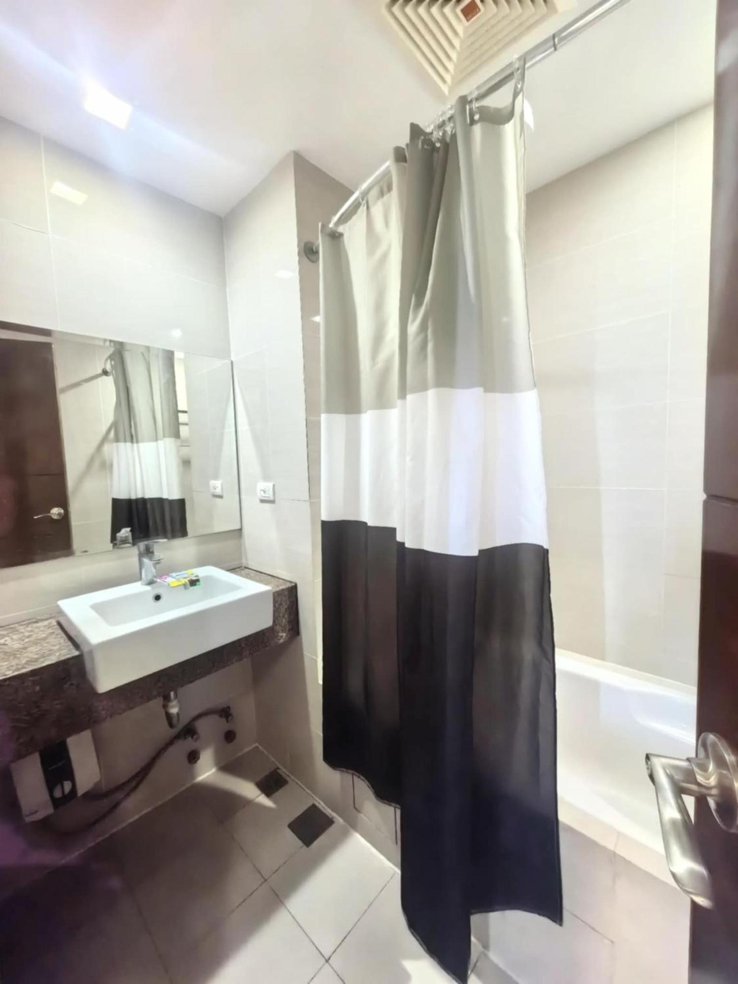 Apartment Mactan Newtown Staycation Lapu-Lapu City