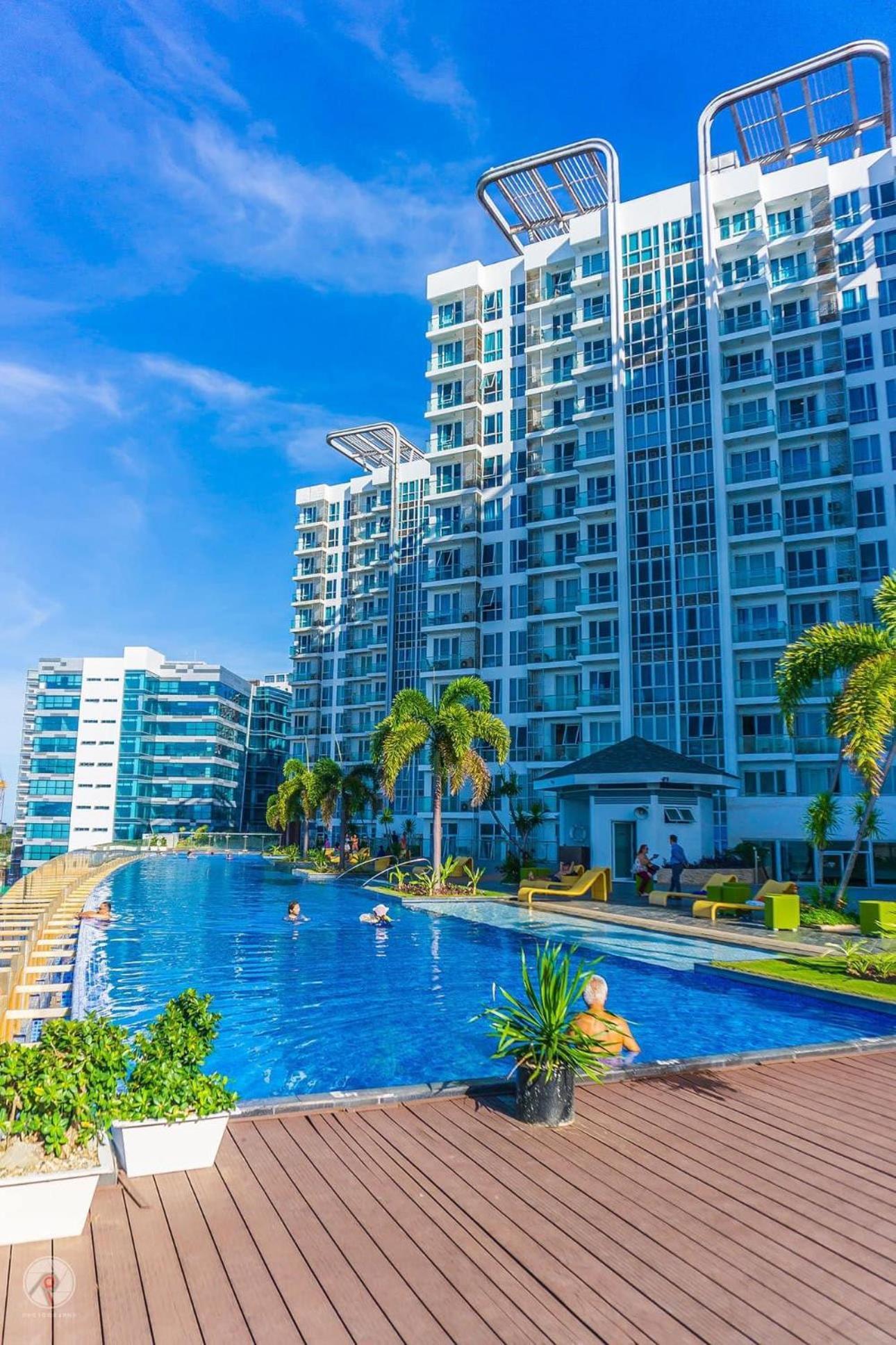 Mactan Newtown Staycation Apartment Lapu-Lapu City