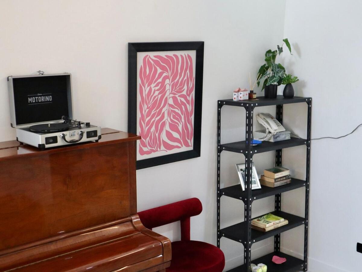 Soho-style Loft - Center With 4br, Wifi And Gameroom Apartment