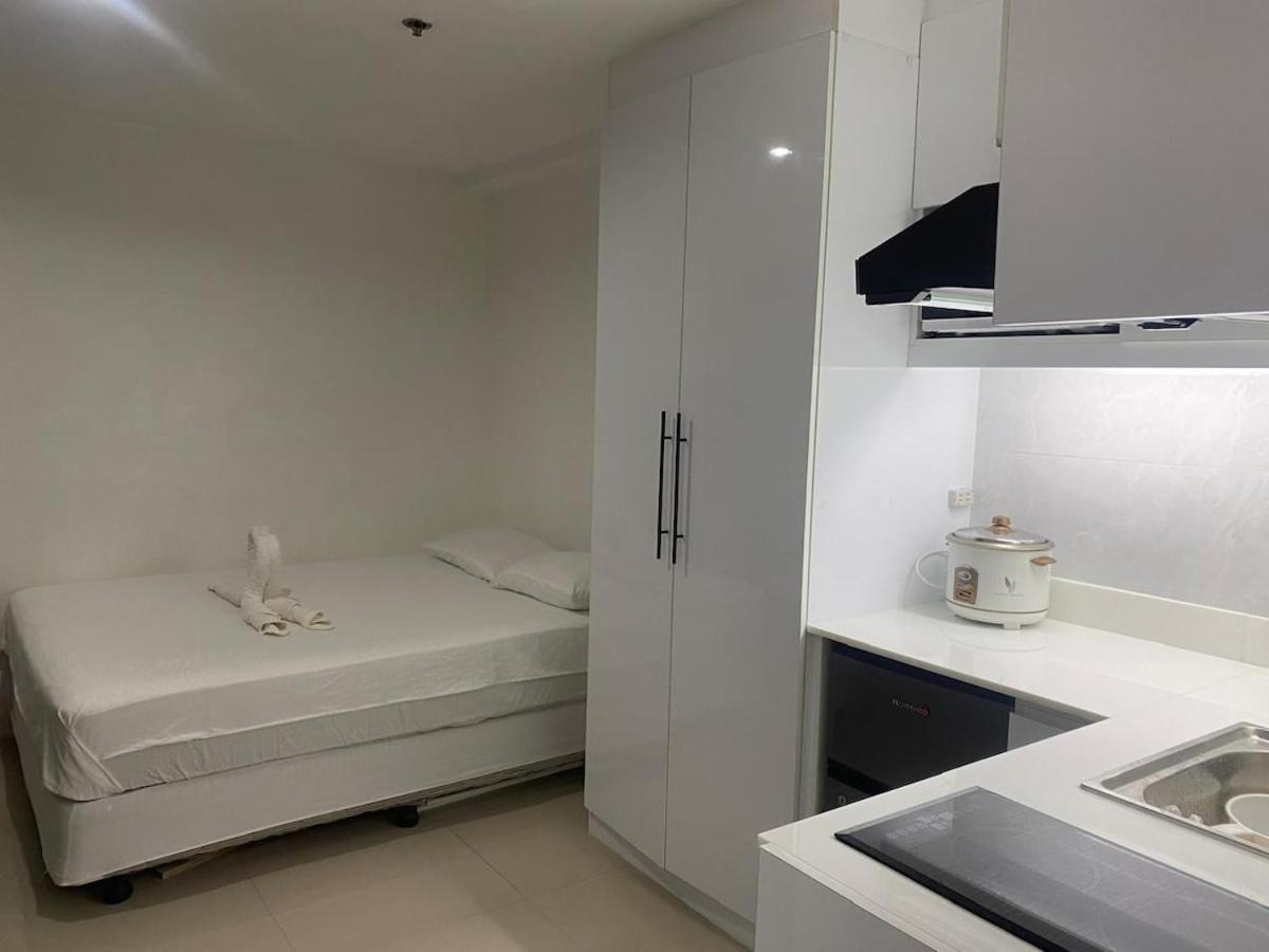 Cityscape Tower 2 In Midtown Apartment *