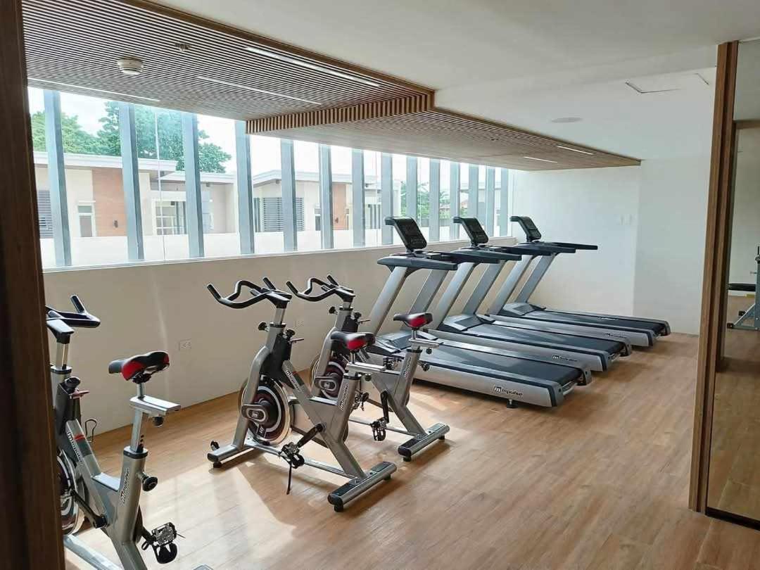 Aparthotel With Balcony In Lapu-lapu Lapu-Lapu City