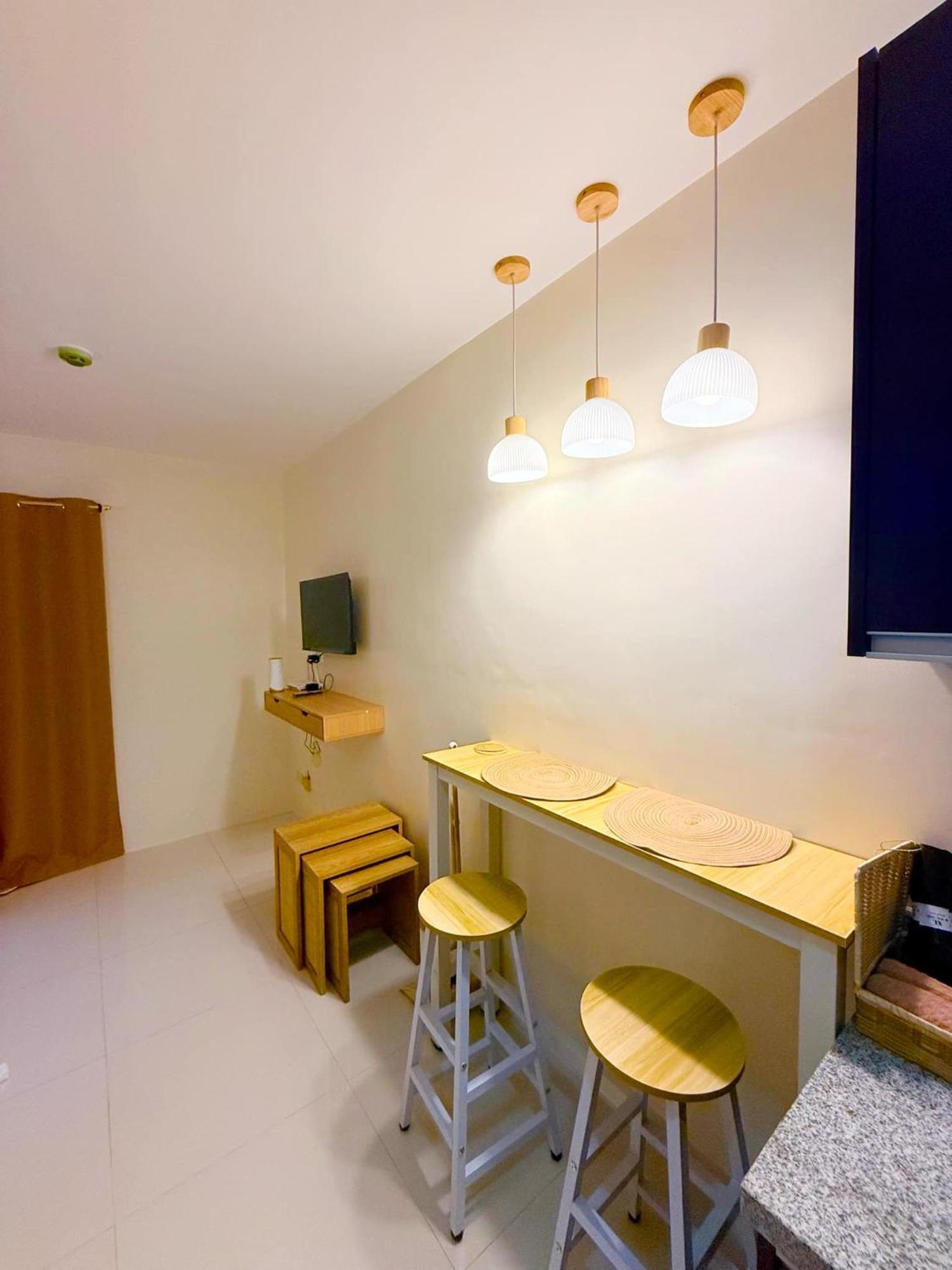 Eclectic Haven At Bamboo Bay Cebu *
