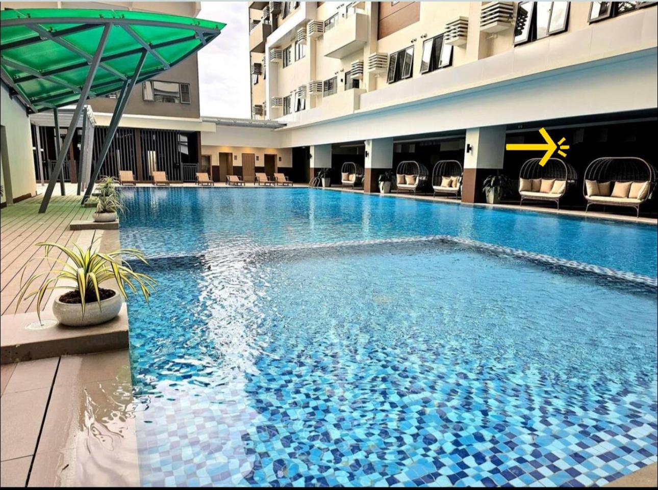 New Modern Pool Front Near It Park Aparthotel