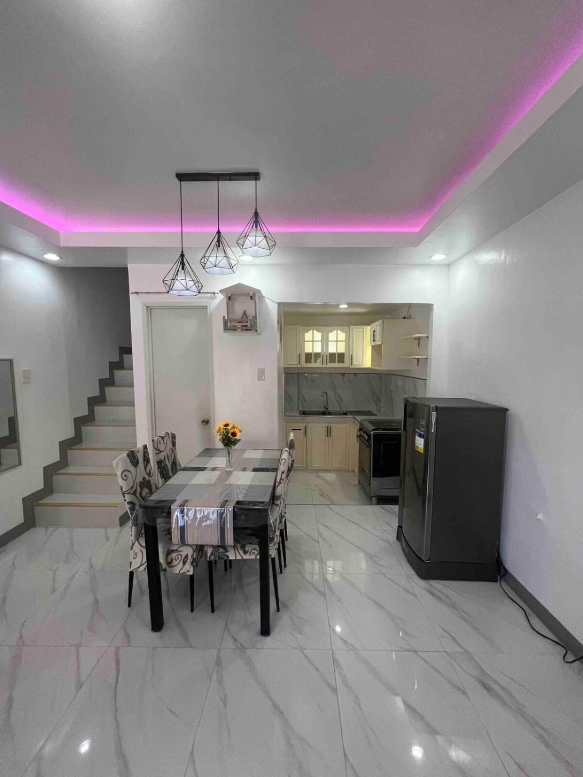 Richwood Two Story Townhome Compostela Breakfast Offered Bahay bakasyunan Compostela (Cebu)