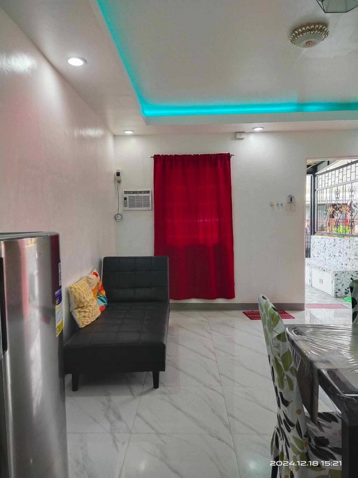 Richwood Two Story Townhome Compostela Breakfast Offered Bahay bakasyunan *