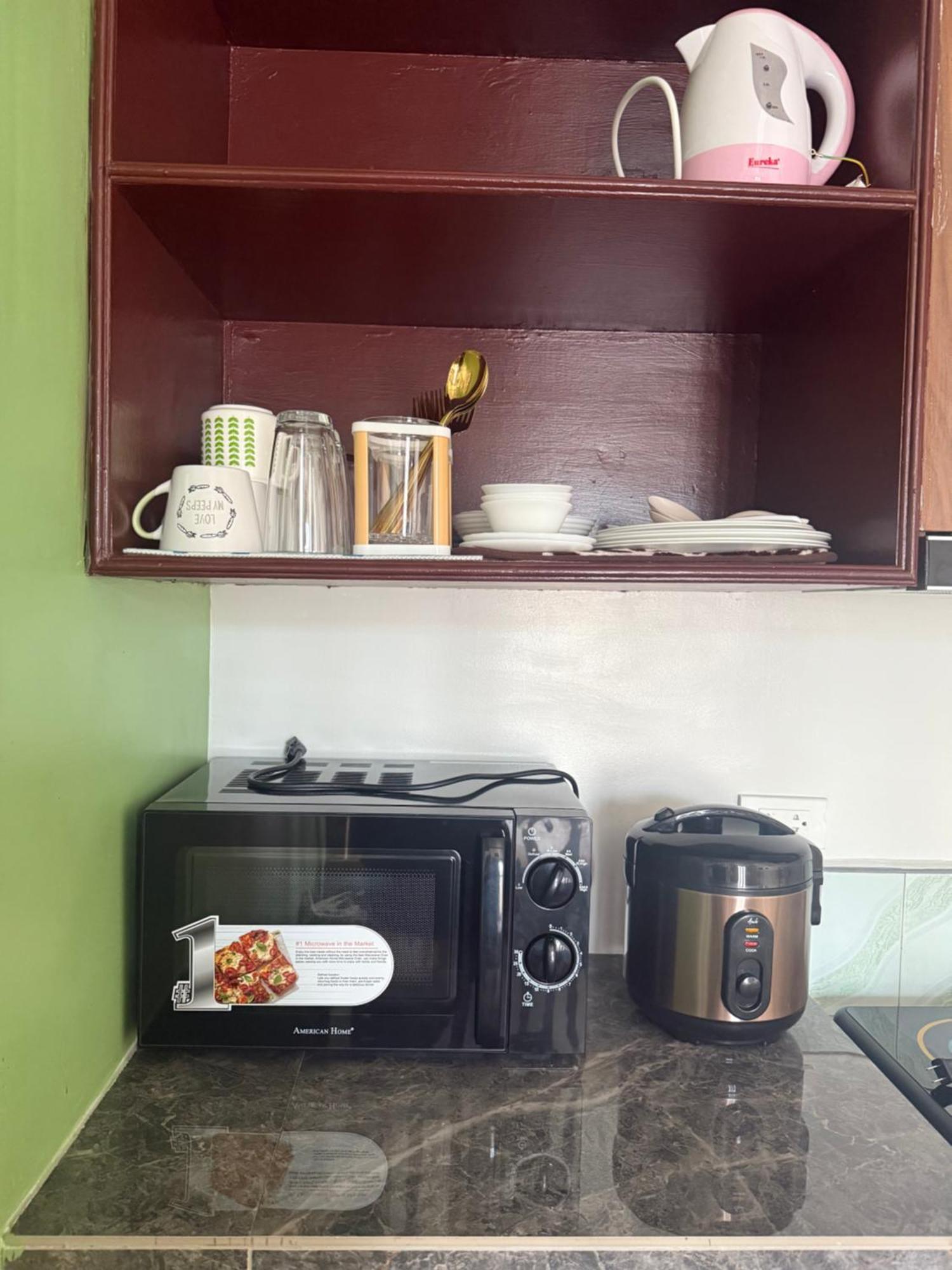 Balay-balay Condotel Homestay *