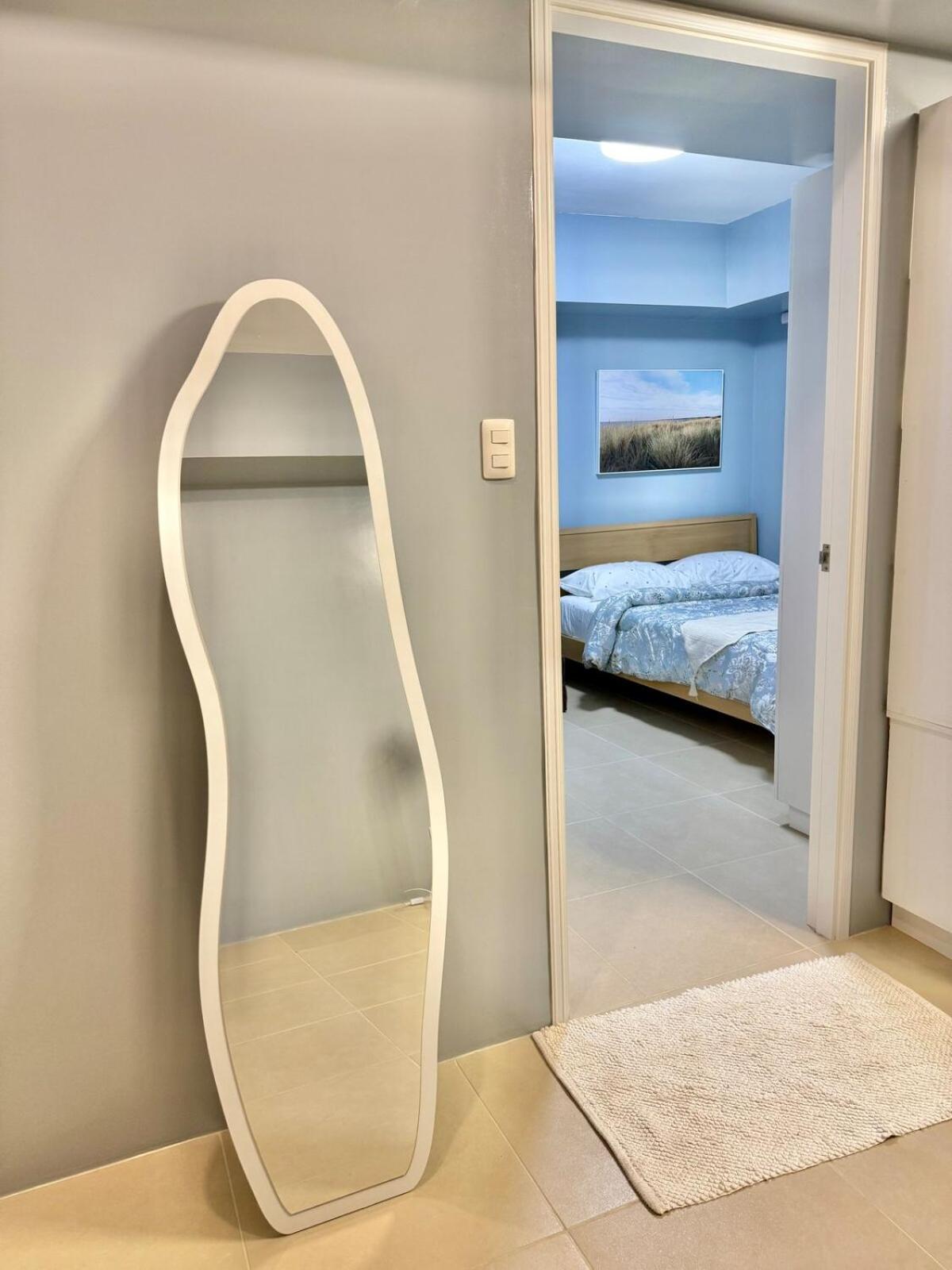 Serene 1 Bedroom By Hayahay *