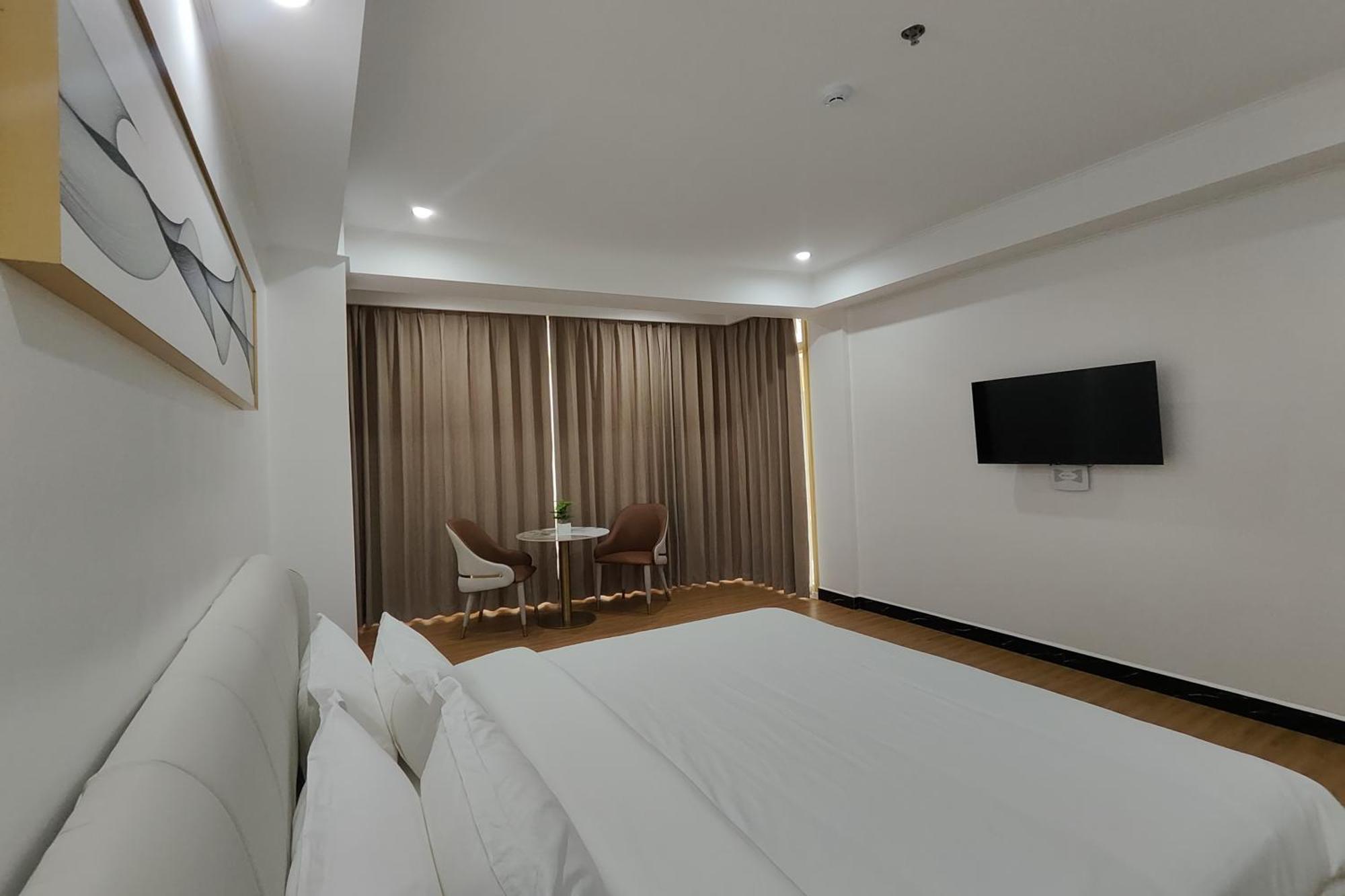 Hotel Mactan Grand Golden Near Airport 2*