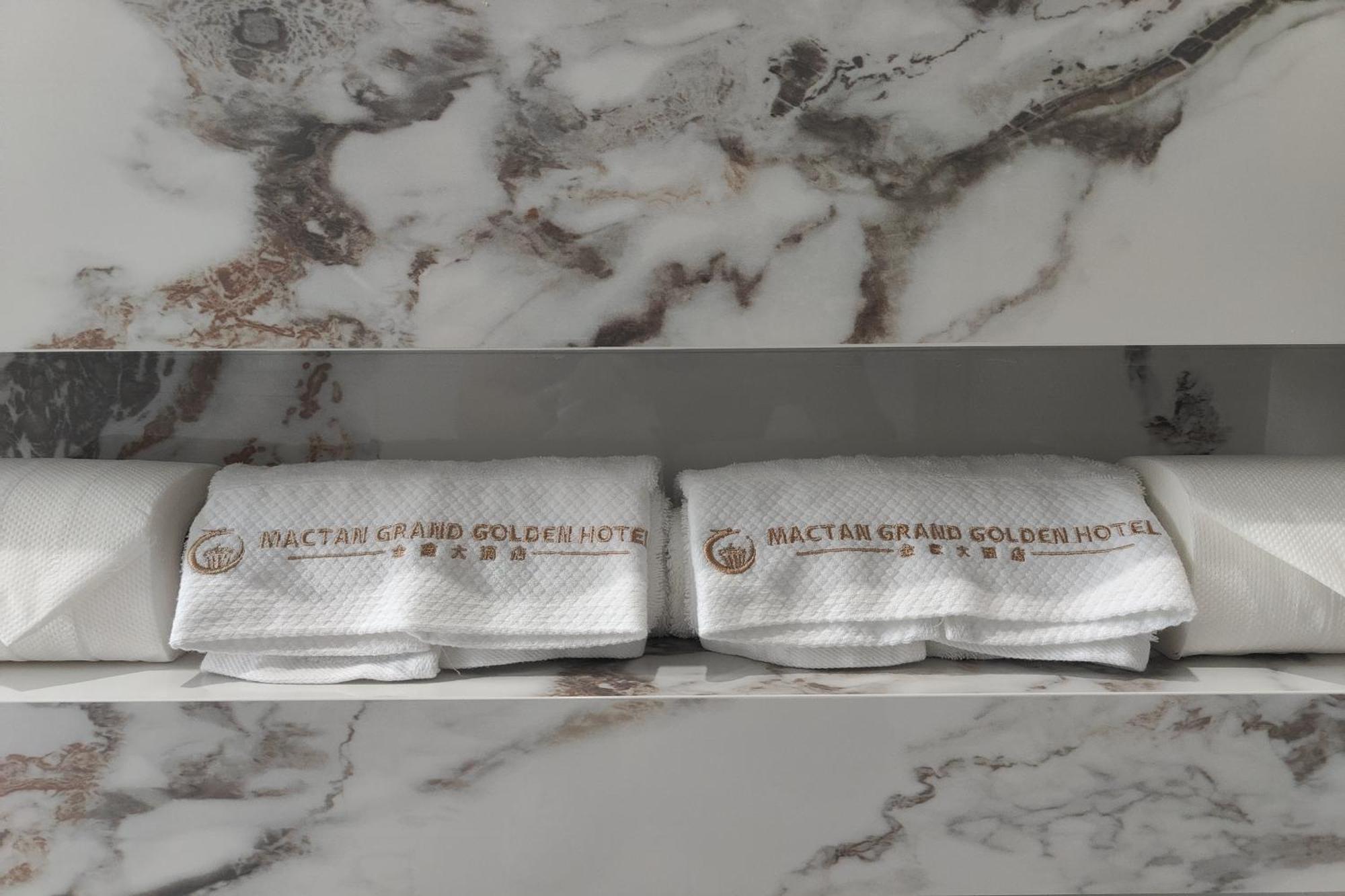 Hotel Mactan Grand Golden Near Airport
