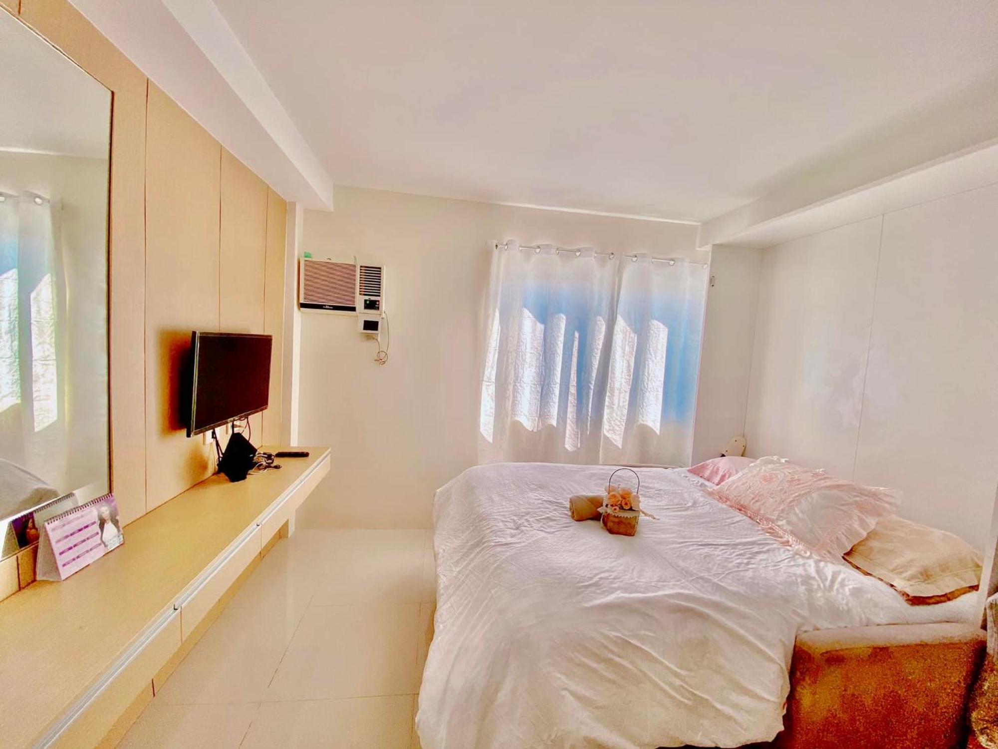 The Persimmon Tower 3 Aparthotel Cebu