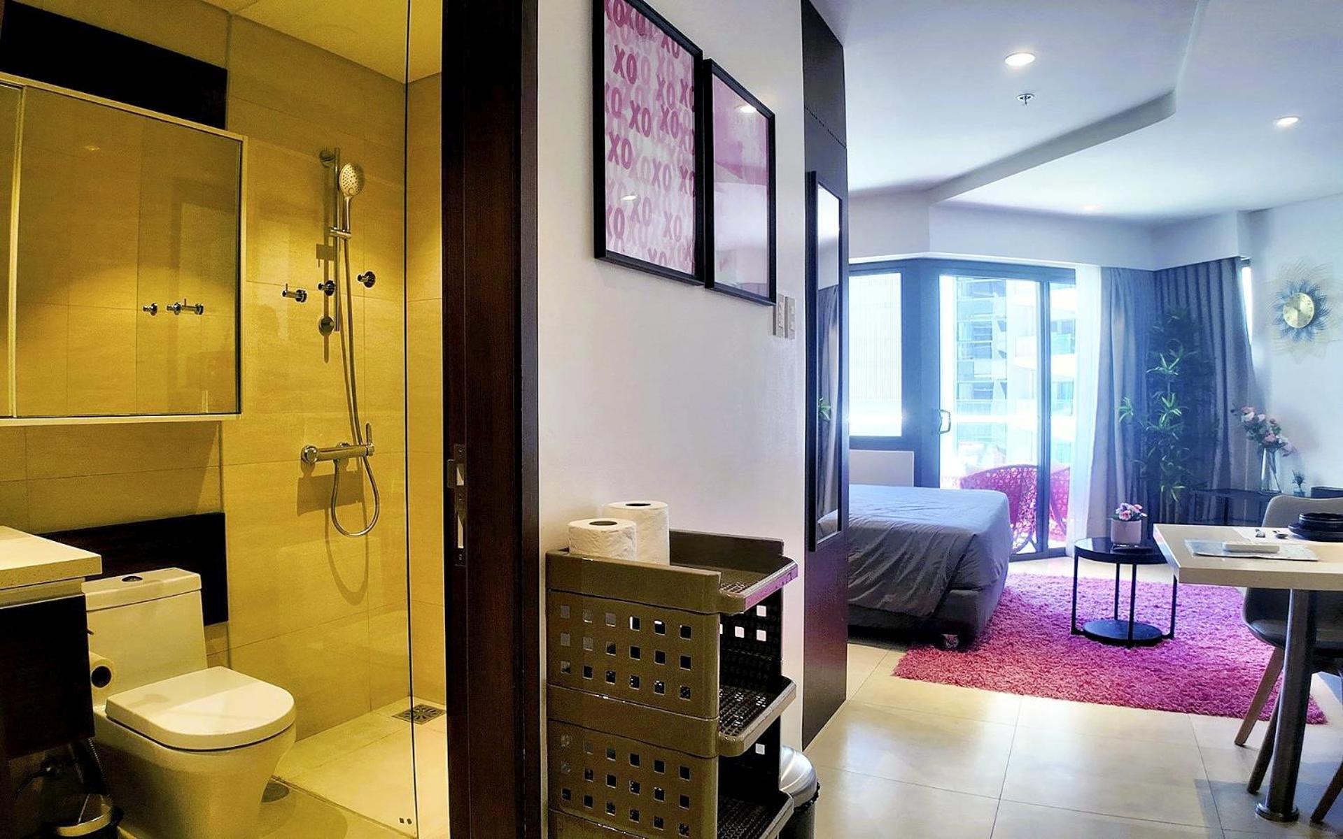 Dominiks Pink Dream Balcony Ocean View Balcony Fast-wifi At Tambuli High Floor Apartment