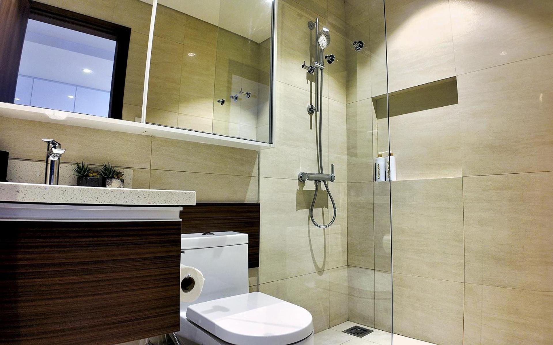 Dominiks Pink Dream Balcony Ocean View Balcony Fast-wifi At Tambuli High Floor Apartment Lapu-Lapu City