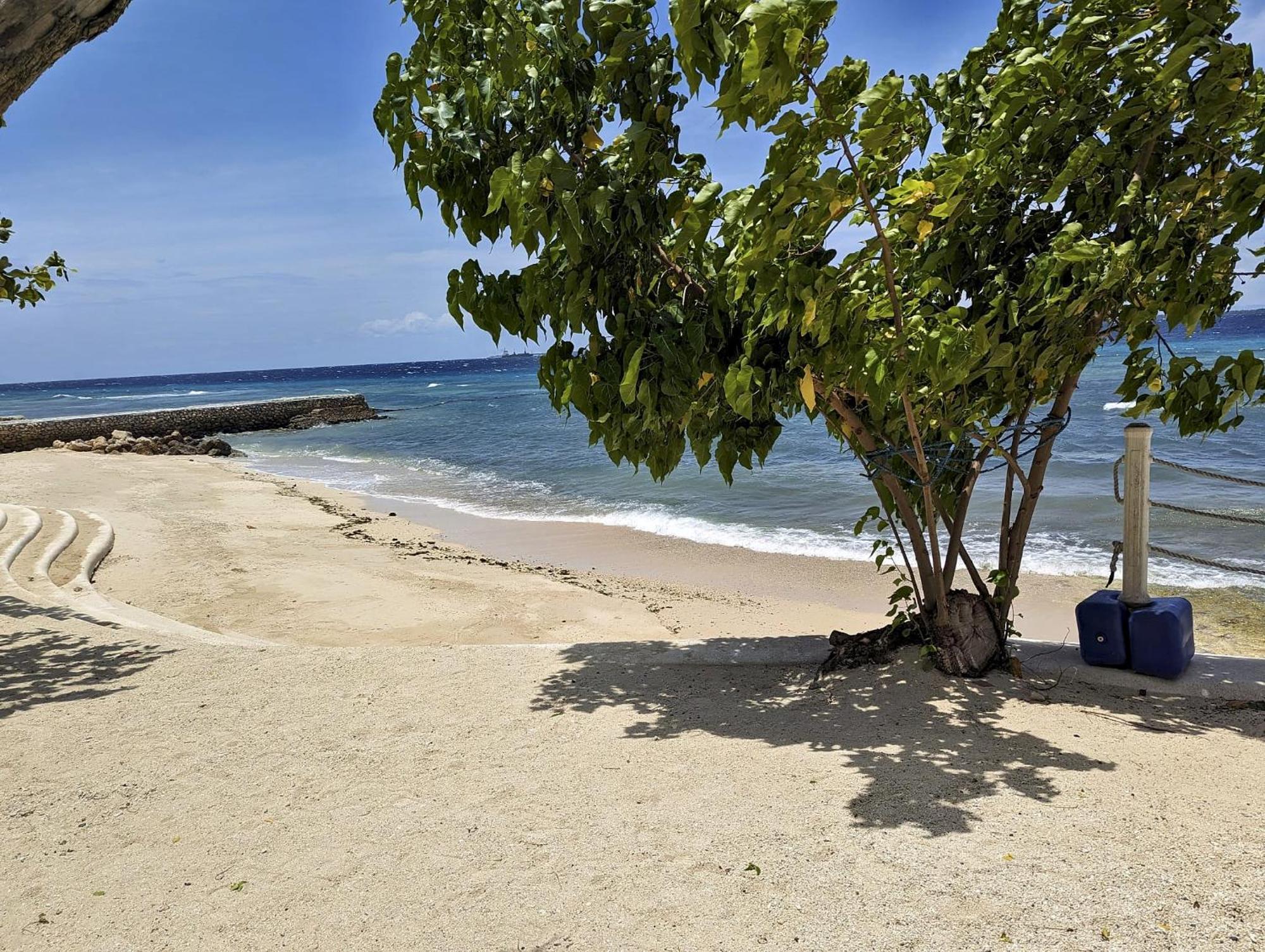 Dominiks Pink Dream Balcony Ocean View Balcony Fast-wifi At Tambuli High Floor Lapu-Lapu City