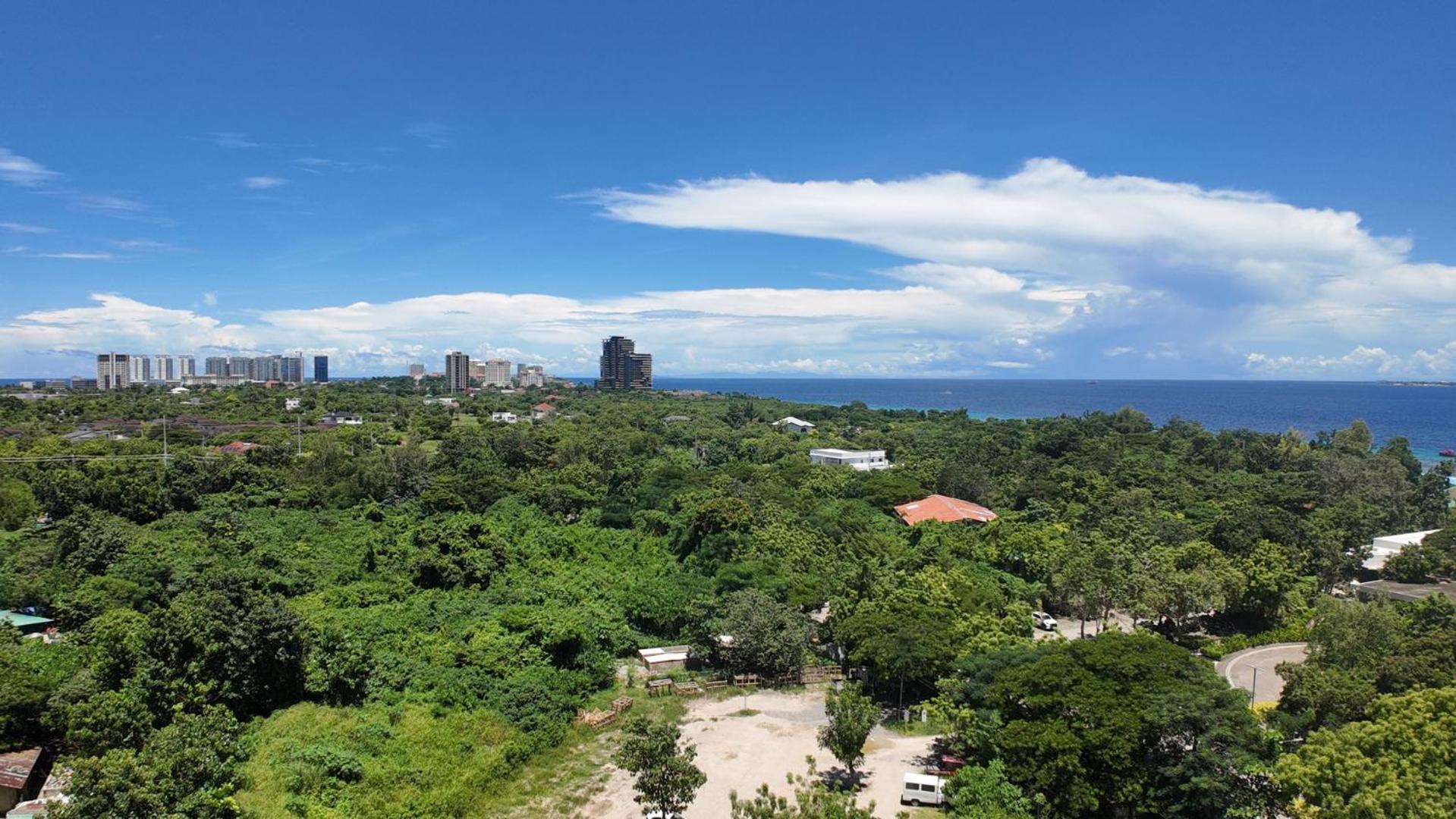 Dominiks Comfort And Silent Tambuli Balcony Pool Mactan Ocean View High Floor
