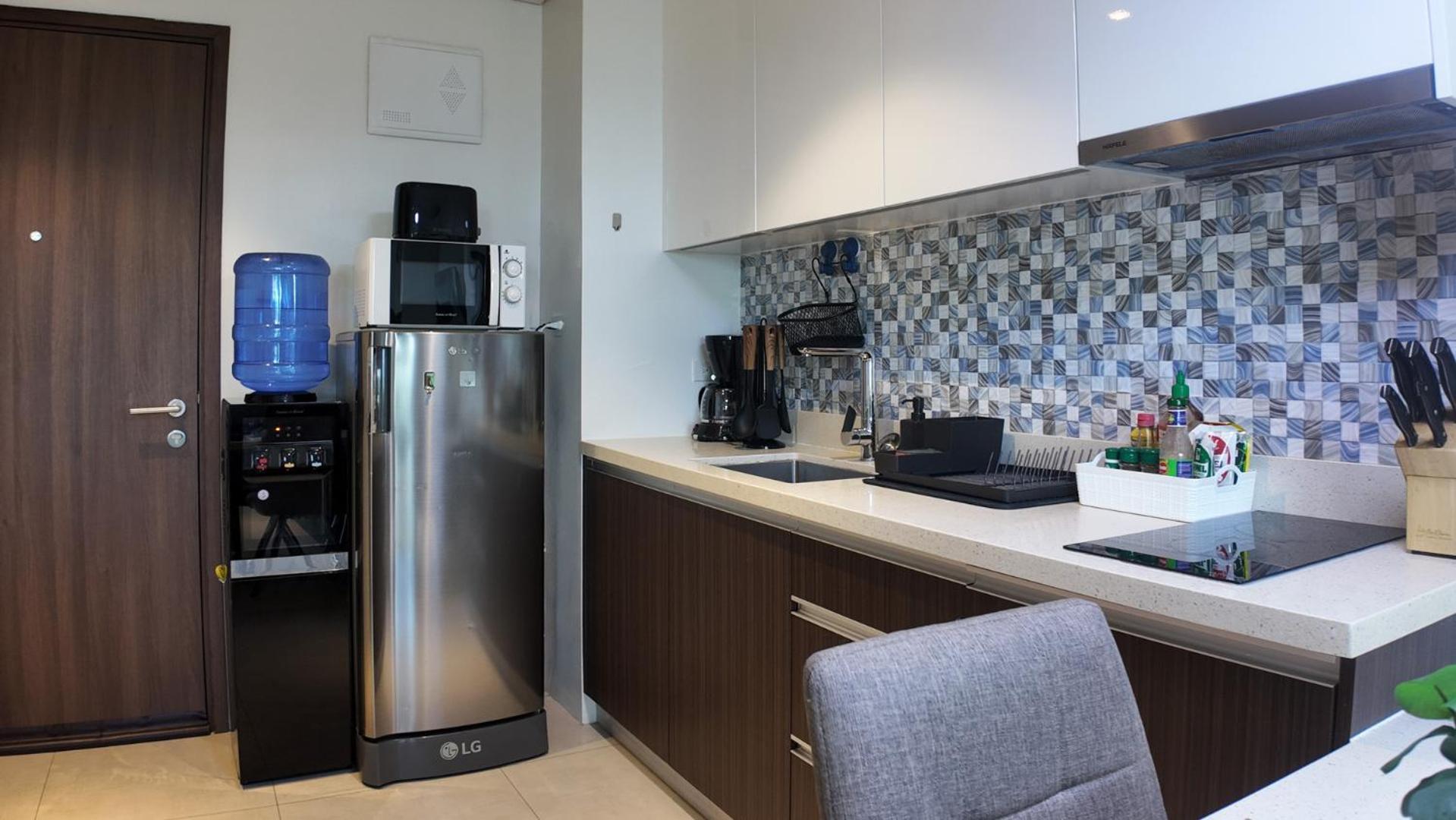 Dominiks Comfort And Silent Tambuli Balcony Pool Mactan Ocean View High Floor Apartment