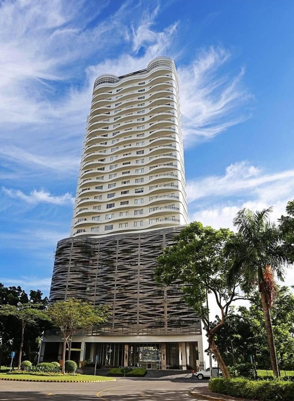 Modern With Stunning Views Cebu