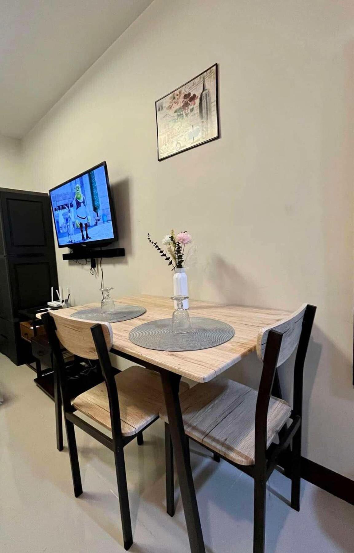 Hotel Lorven's Place Saekyung Marigondon