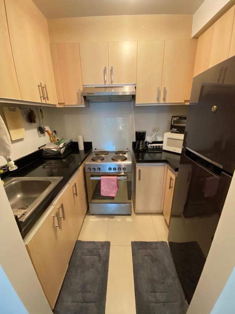 Cozy 2 Bedroom In A Prime Area Apartment