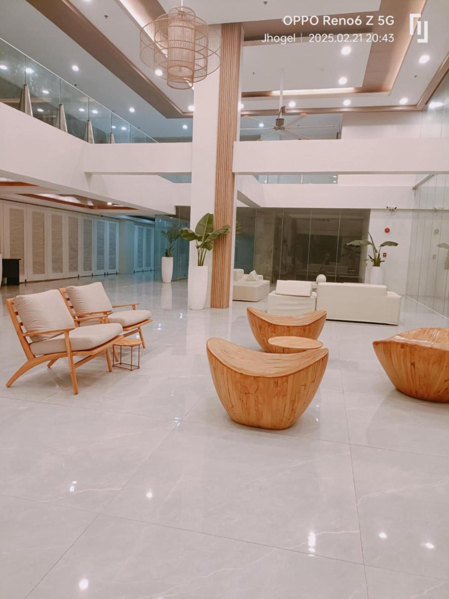 Jars Condosuites Apartment