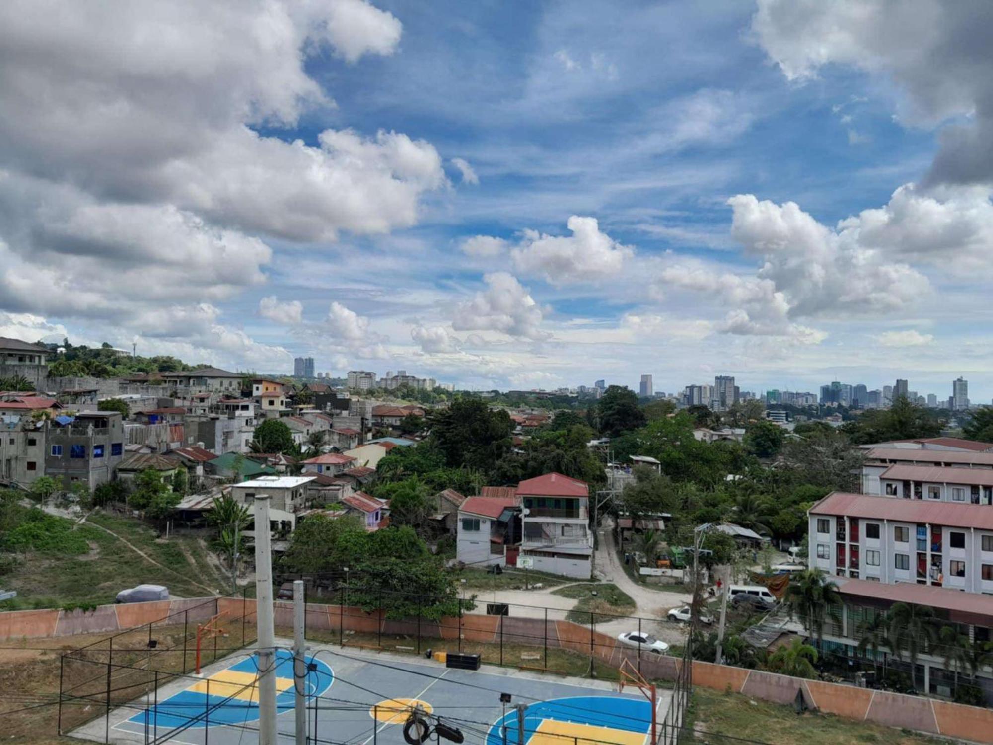Condotel Estrera Homestay *