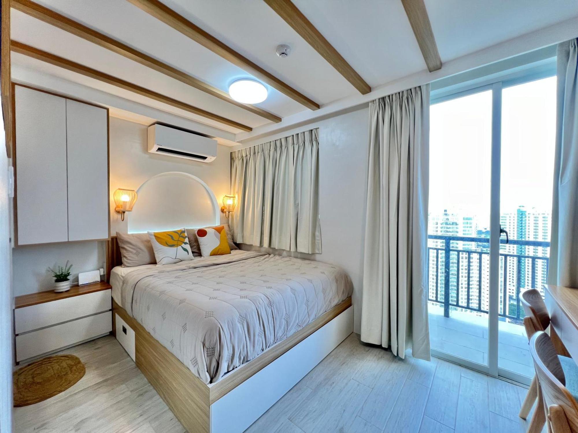 Aparthotel Near Ayala In Cityscape Grand Tower Cebu