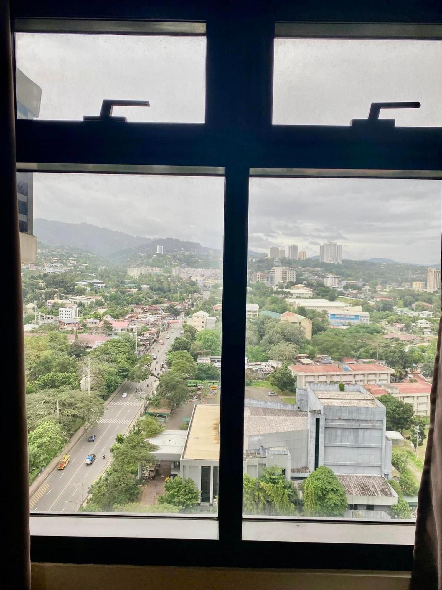1bedroom For Rent With Wifi Pool And Gym Cebu