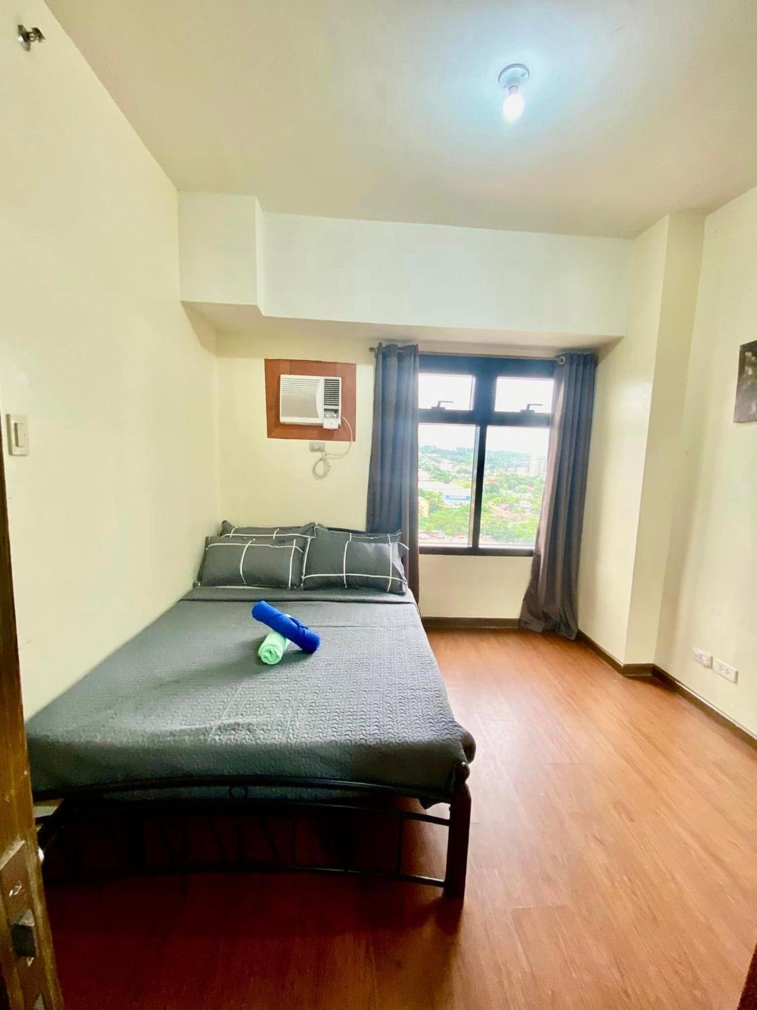 1bedroom For Rent With Wifi Pool And Gym Apartment Cebu