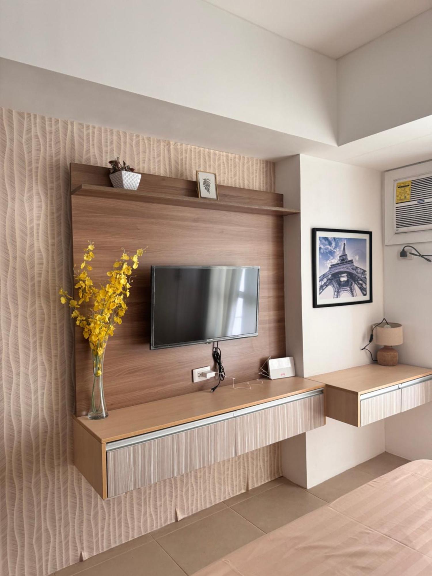Avida Riala Towers Condotel